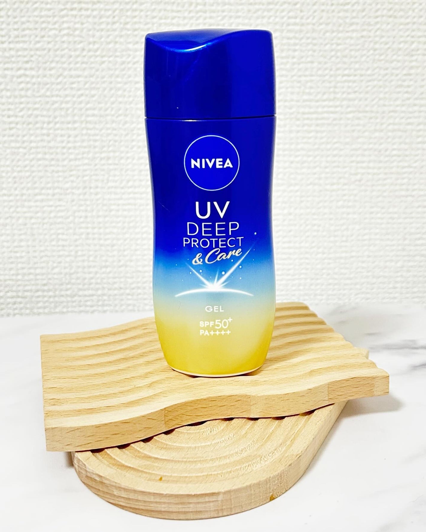 ゆんꪔ̤̮ フォロバ100 on LIPS 「, 𓂃𓈒𓏸𓂃𓈒𓏸◌ニベアUVディーププロテクト&ケアジェル💙💛..」(1枚目)