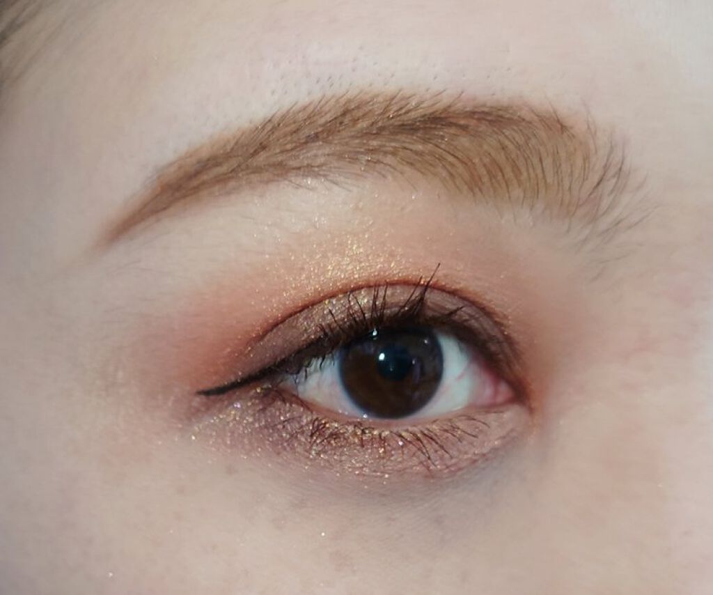 スモール アイシャドウ サスピシャスリー スウィート/M・A・C/単色アイシャドウを使ったクチコミ（1枚目）