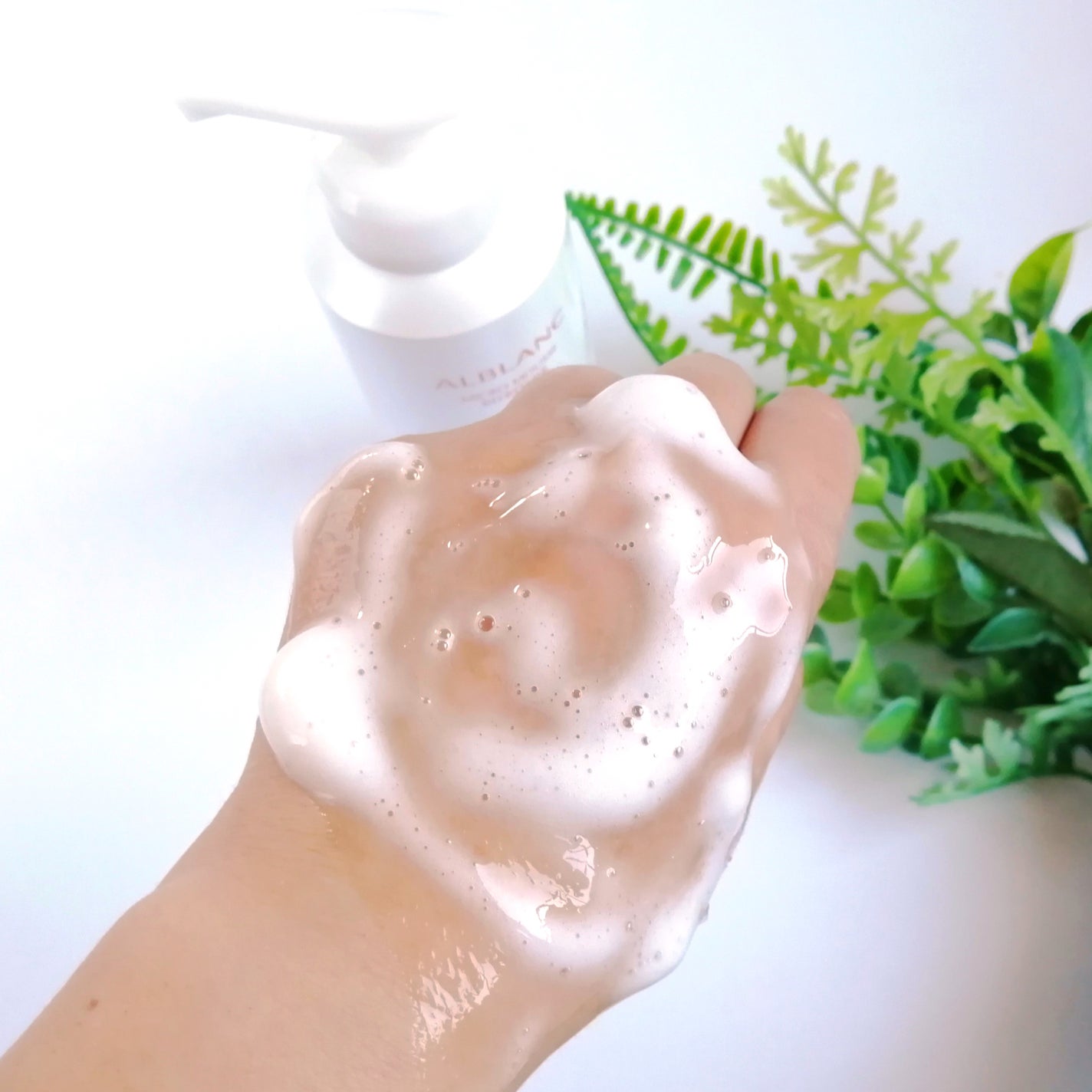 マイクロムース リフレッシャー/ALBLANC/泡洗顔を使ったクチコミ(4枚目)