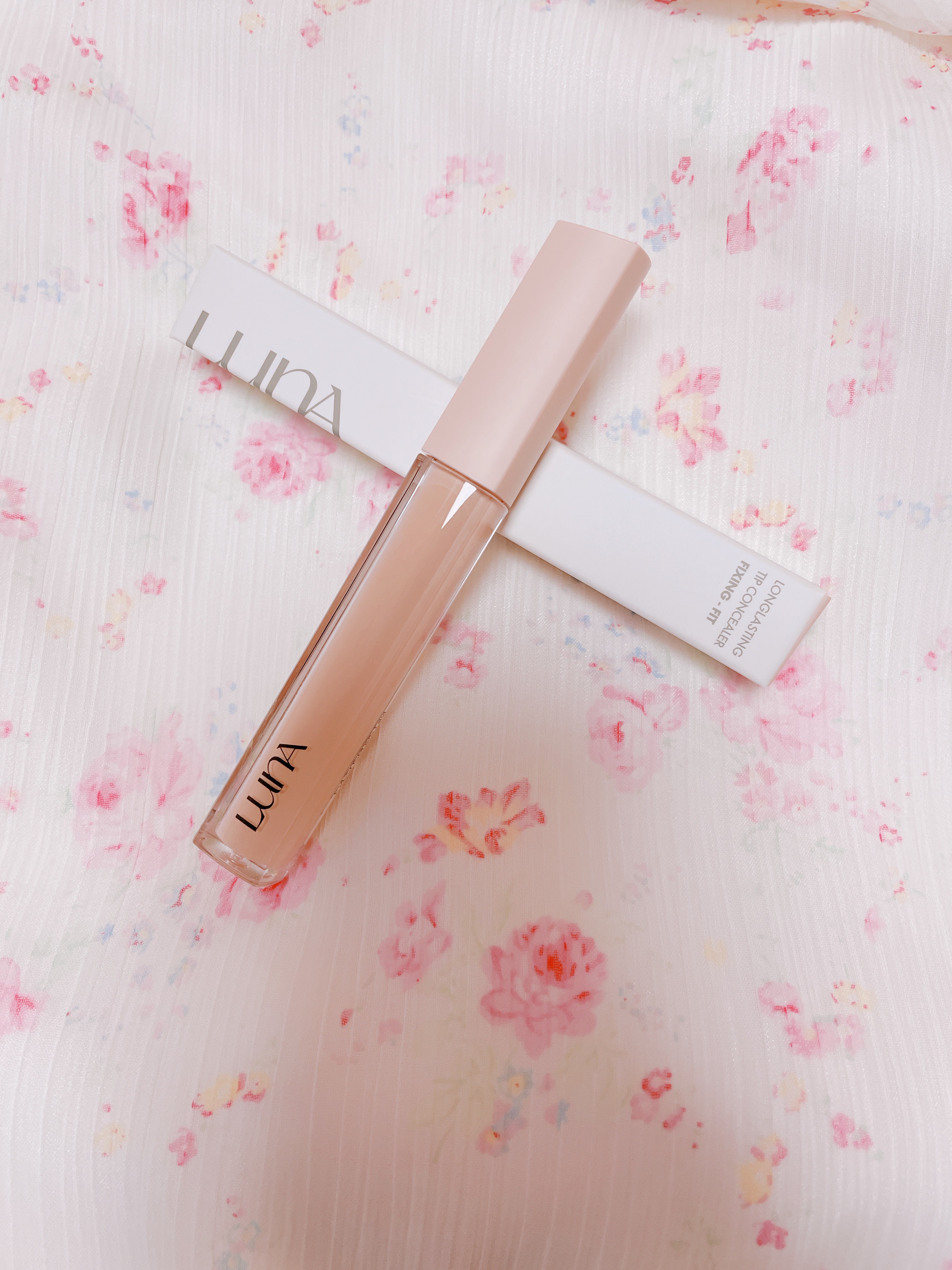 ロングラスティングチップコンシーラーフィックシングフィット/LUNA/リキッドコンシーラーを使ったクチコミ（1枚目）