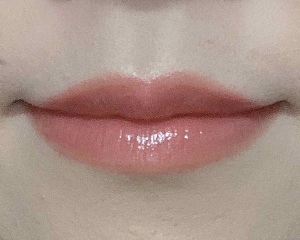 グレースフル モイスチャー リップスティック/綾花/口紅を使ったクチコミ（1枚目）