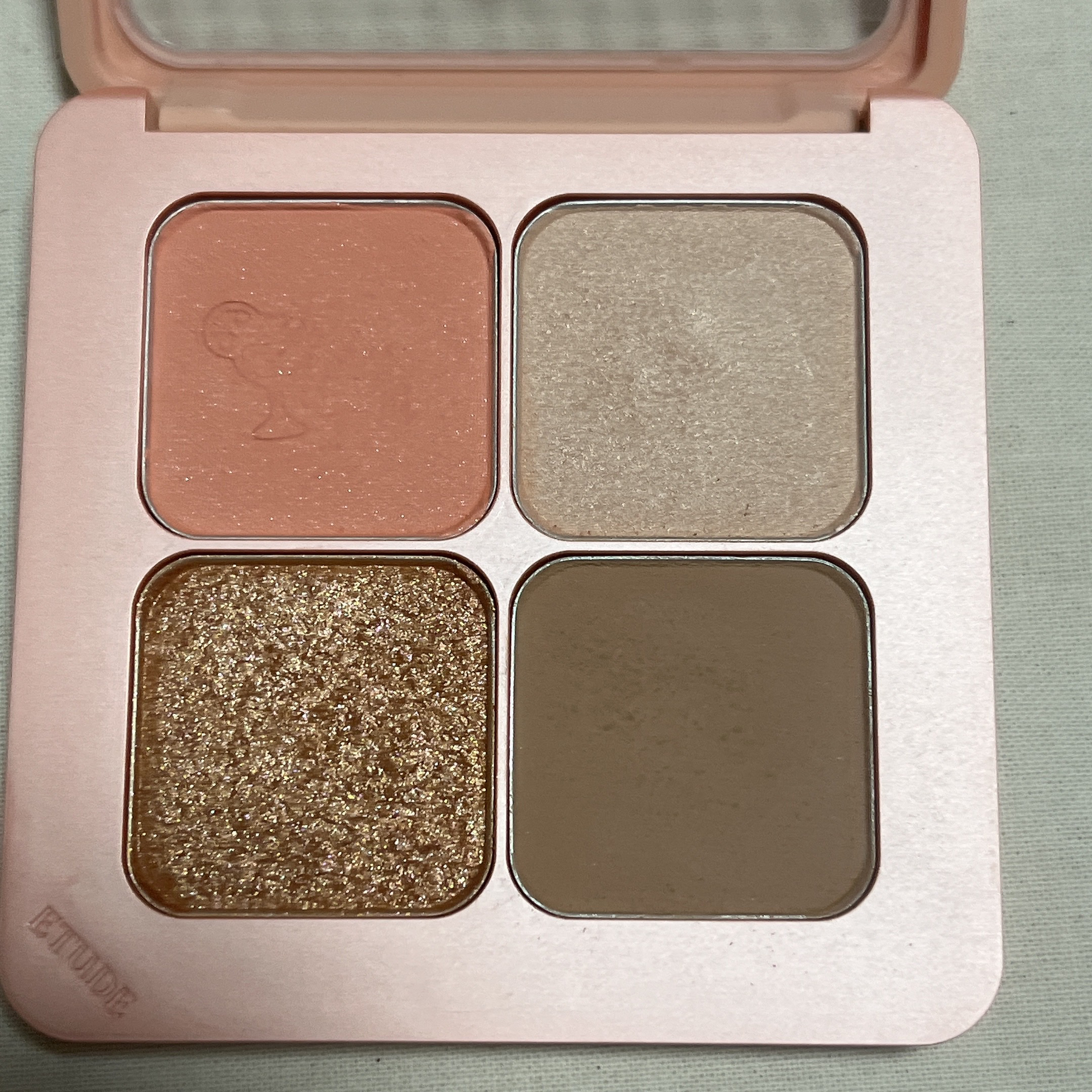 カカオフレンズ　プレイカラーアイズ　/ETUDE/アイシャドウパレットを使ったクチコミ（2枚目）