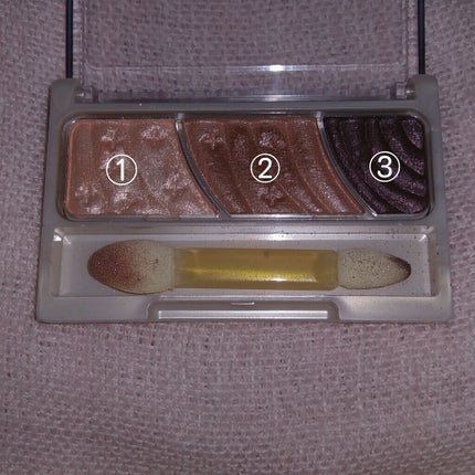 トーンアップアイシャドウ/CEZANNE/アイシャドウパレットを使ったクチコミ(2枚目)