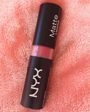 マット リップスティック/NYX Professional Makeup/口紅を使ったクチコミ（1枚目）