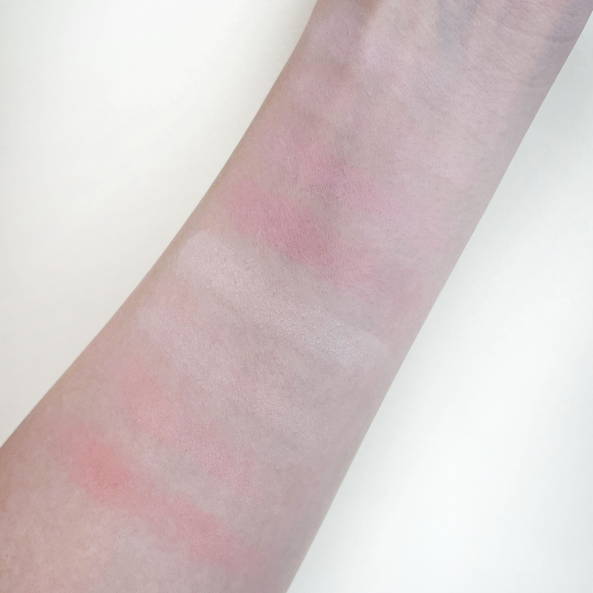 ブレンディングレイヤーチーク/dasique/パウダーチークを使ったクチコミ（2枚目）