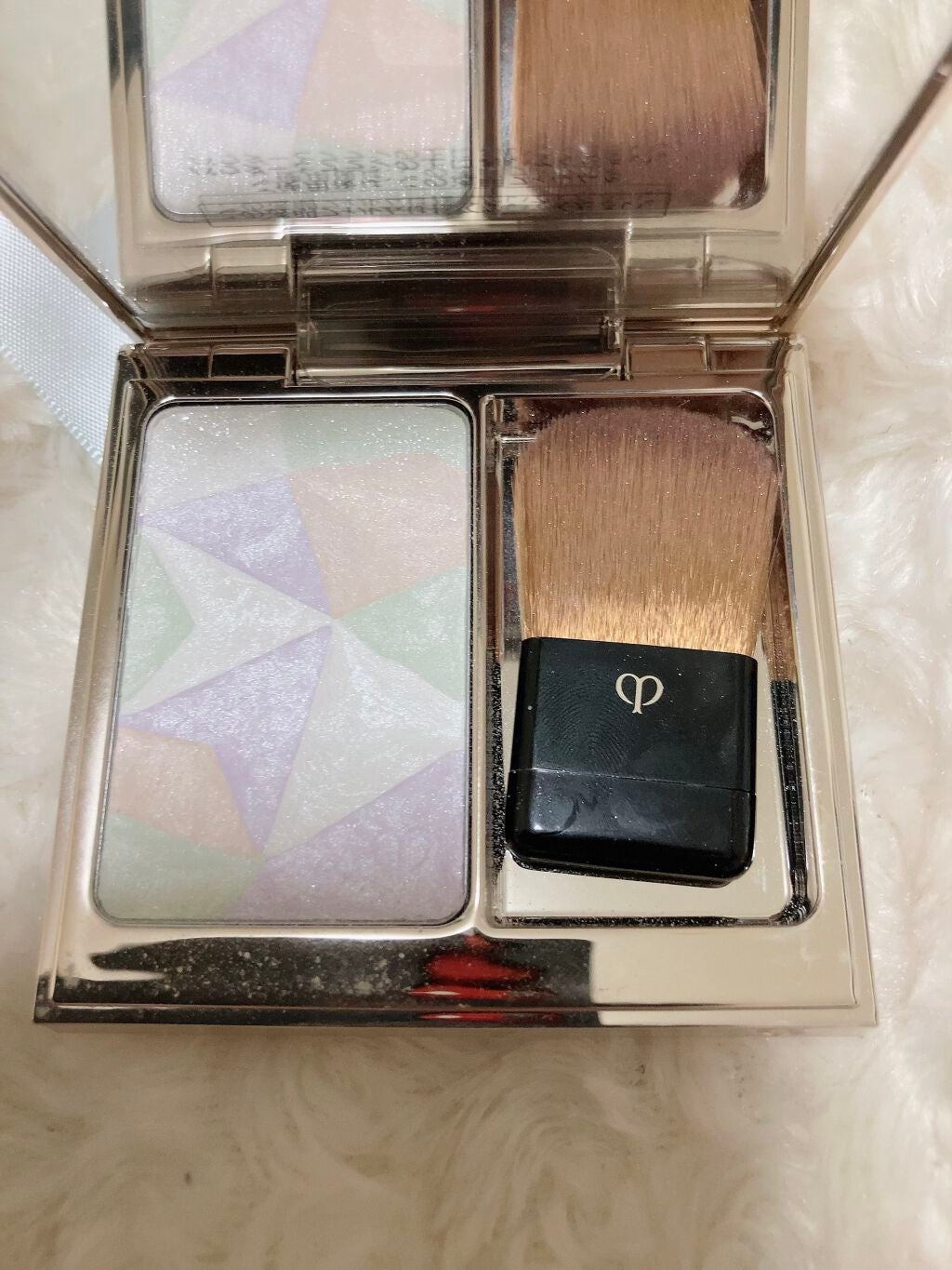 クレ・ド・ポー ボーテ レオスールデクラ/クレ・ド・ポー ボーテ/パウダーハイライトを使ったクチコミ(1枚目)