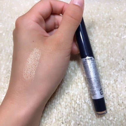 キラキラ アイシャドウ/ETUDE/スティックアイシャドウを使ったクチコミ(2枚目)