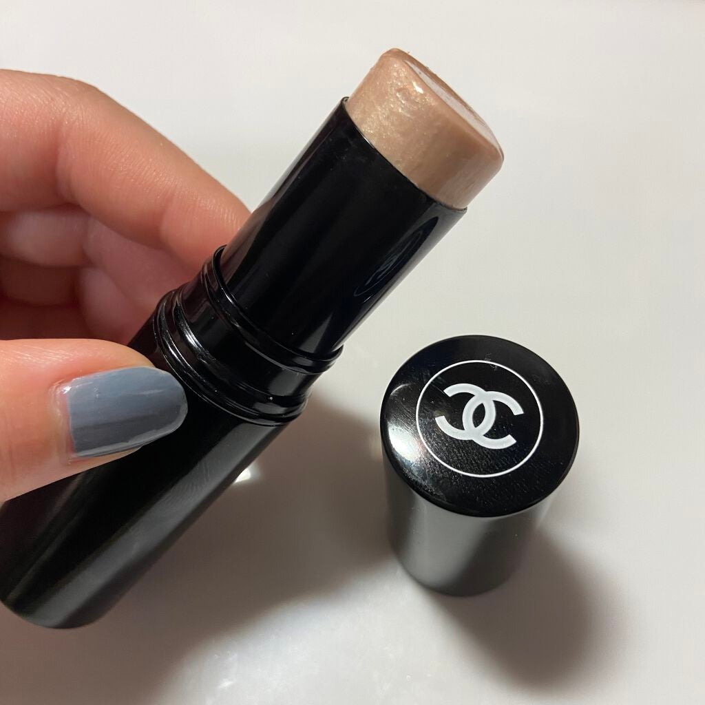 ボーム エサンシエル/CHANEL/スティックハイライトを使ったクチコミ(2枚目)