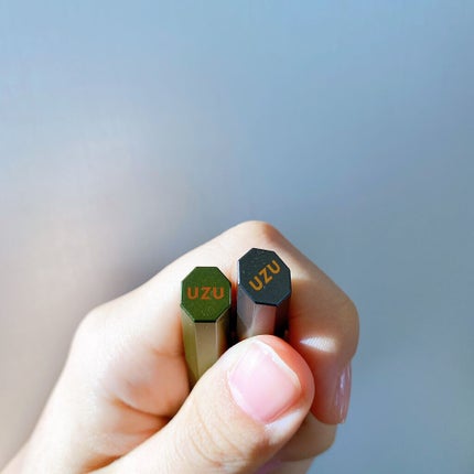 EYE OPENING LINER/UZU BY FLOWFUSHI/リキッドアイライナーを使ったクチコミ(4枚目)