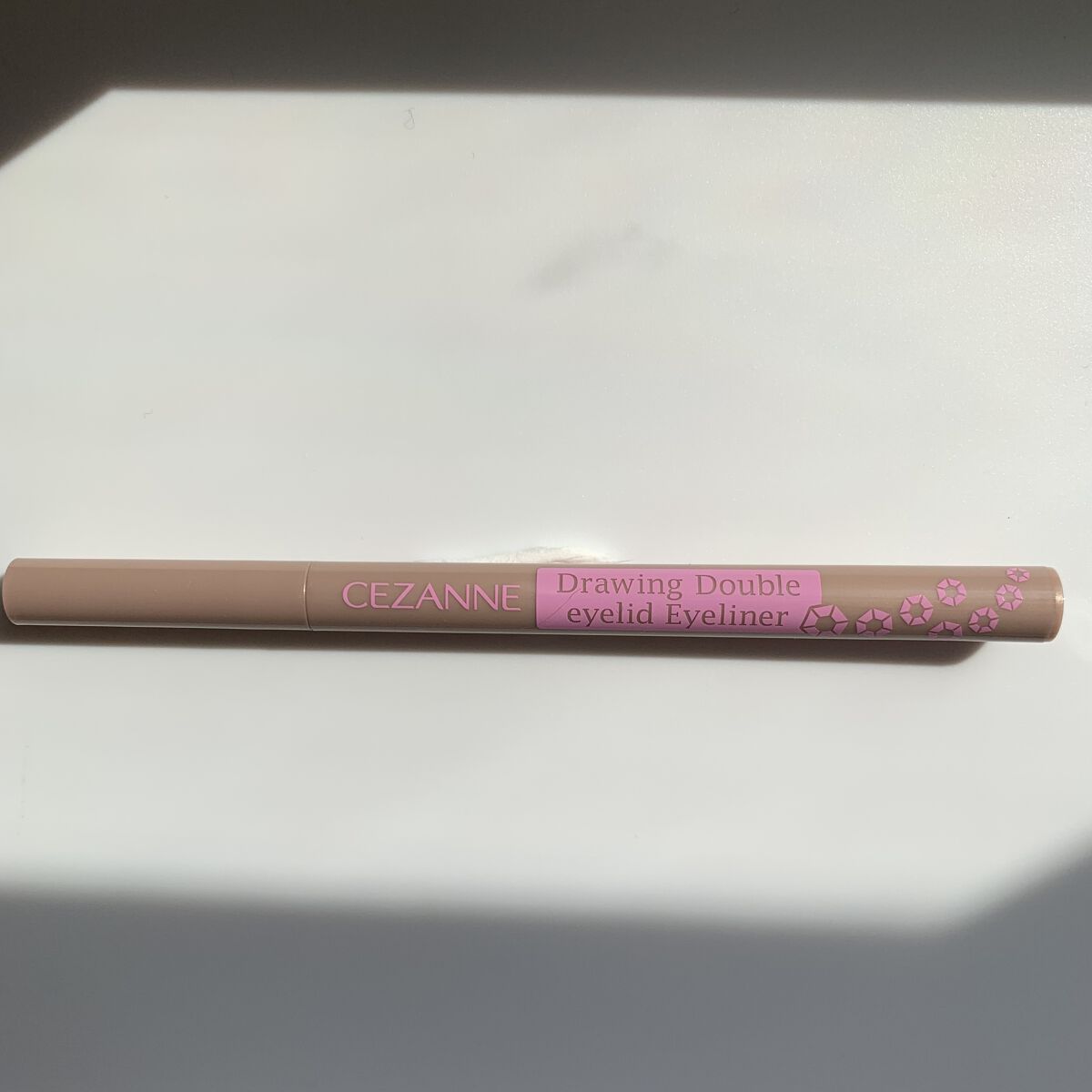 描くふたえアイライナー/CEZANNE/リキッドアイライナーを使ったクチコミ（2枚目）