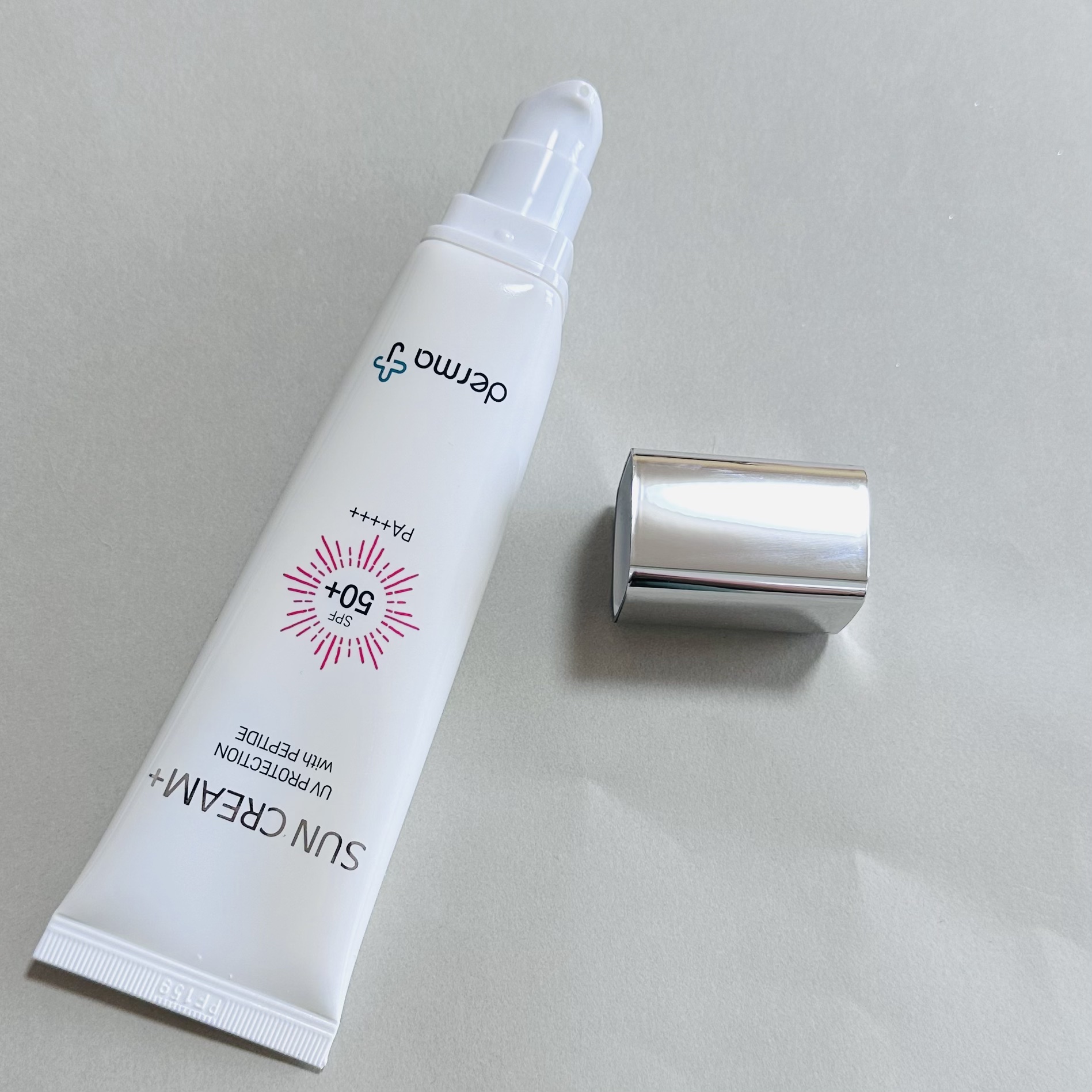 サンクリーム＋/ DermaJ/日焼け止めクリームを使ったクチコミ（3枚目）