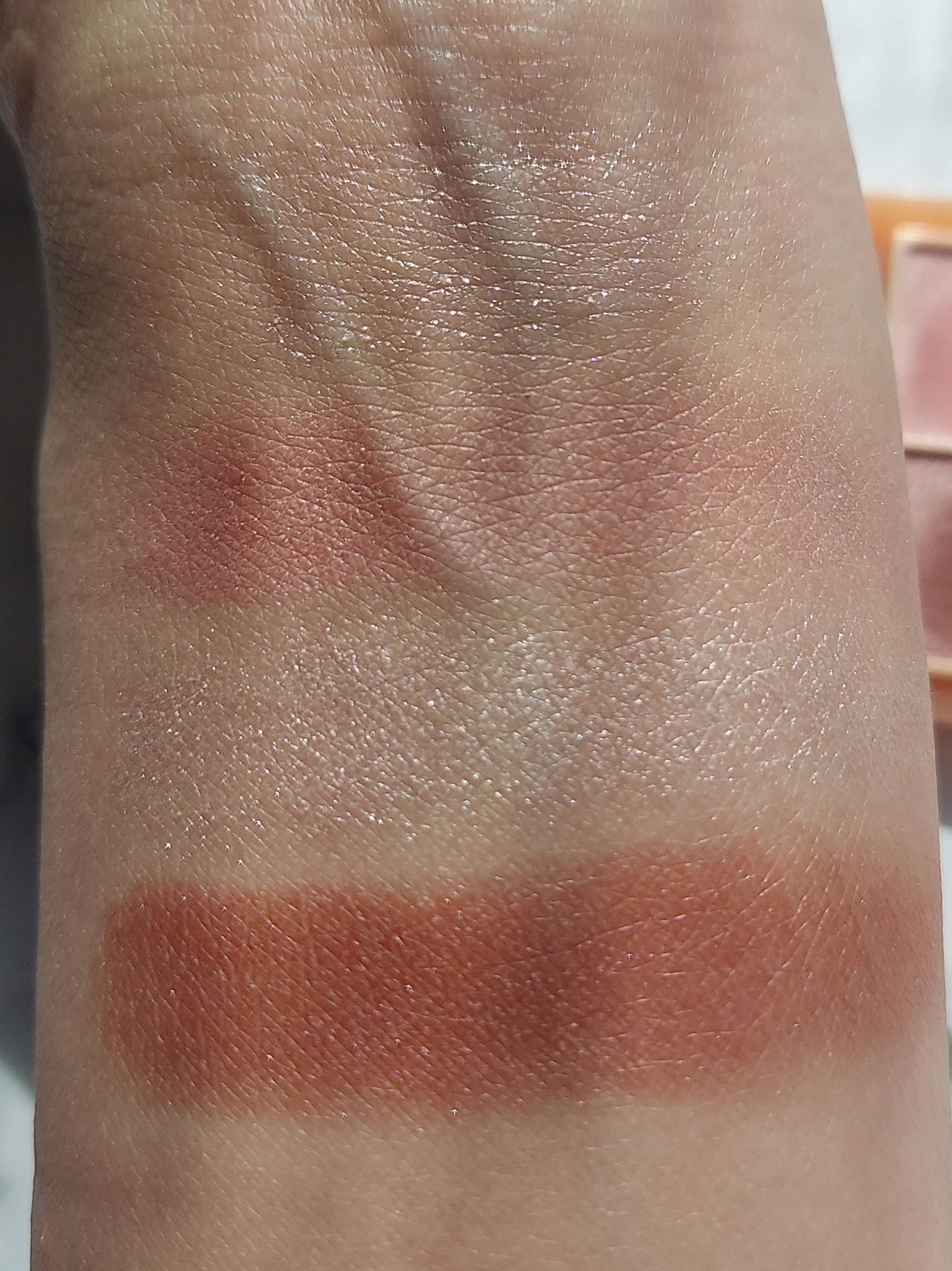 ベージュトーンアイシャドウ/CEZANNE/アイシャドウパレットを使ったクチコミ(4枚目)