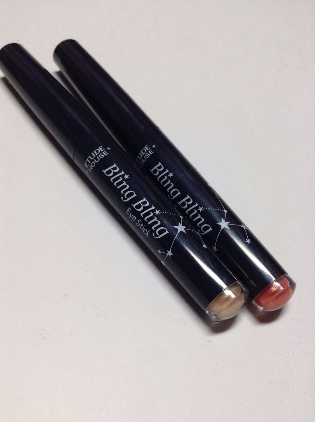 キラキラ アイシャドウ/ETUDE/スティックアイシャドウを使ったクチコミ（1枚目）