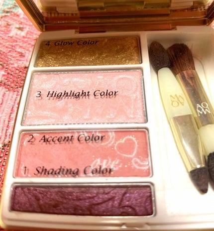 AQ MW フェイスパウダー/DECORTÉ/ルースパウダーを使ったクチコミ(4枚目)