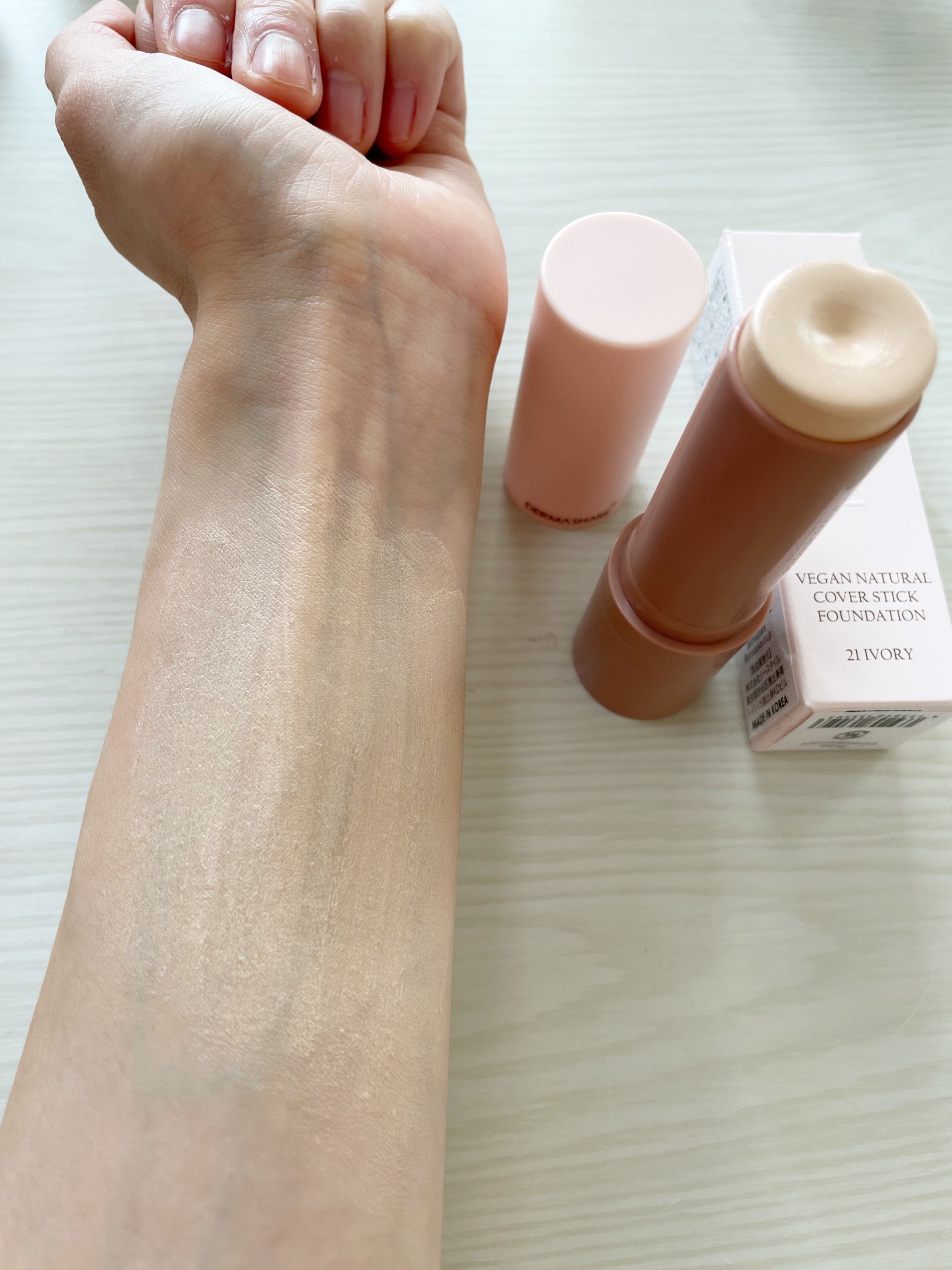 ヴィーガンナチュラルカバースティックファンデーション/DERMASHARE/その他ファンデーションを使ったクチコミ（2枚目）