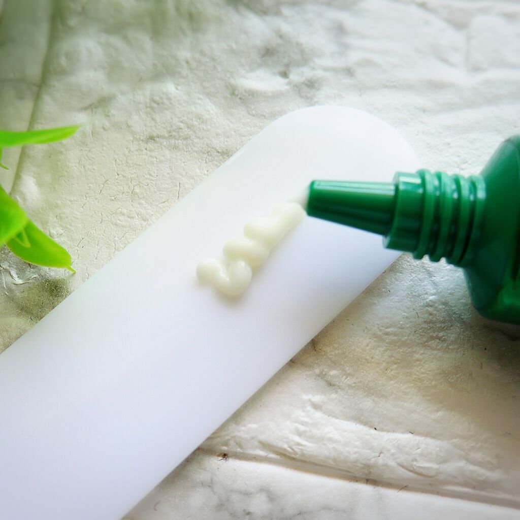 CICA マイルドアイクリーム/VT/アイケア・アイクリームを使ったクチコミ(5枚目)