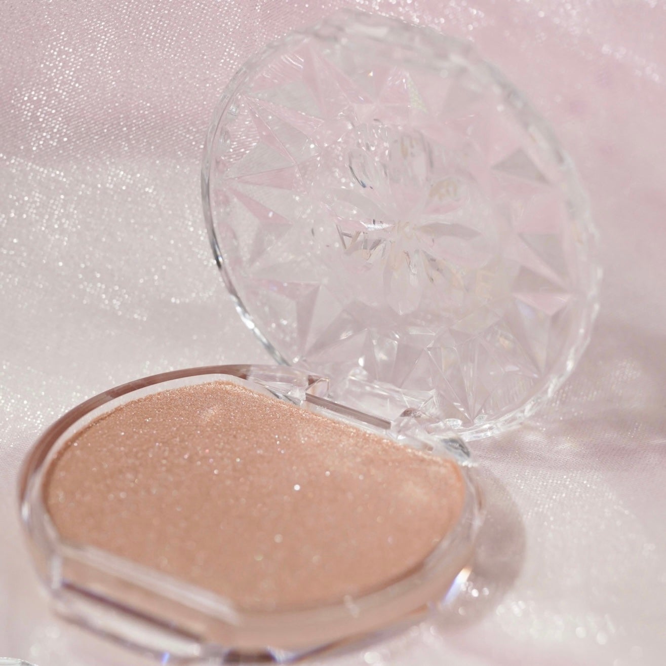 むにゅっとハイライター/キャンメイク/クリームハイライトを使ったクチコミ(2枚目)