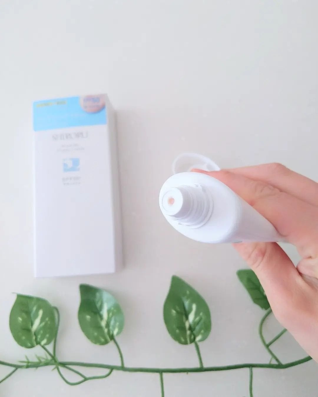 ナイアミドUVデイクリーム/SHIRORU/日焼け止めクリームを使ったクチコミ(3枚目)