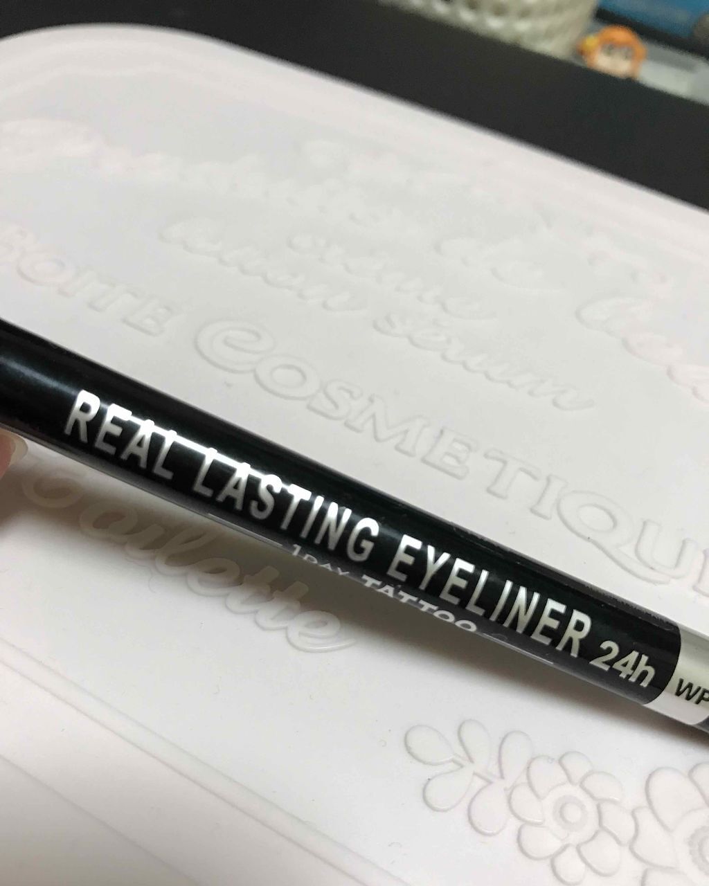 リアルラスティングアイライナー24h WP(旧)/K-パレット/リキッドアイライナーを使ったクチコミ(1枚目)
