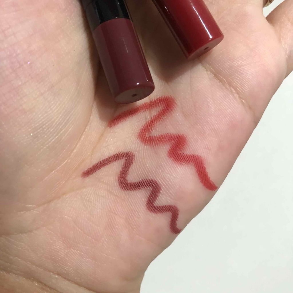 カジャルインクアーティスト 04 Azuki Red/SHISEIDO/スティックアイシャドウを使ったクチコミ（2枚目）