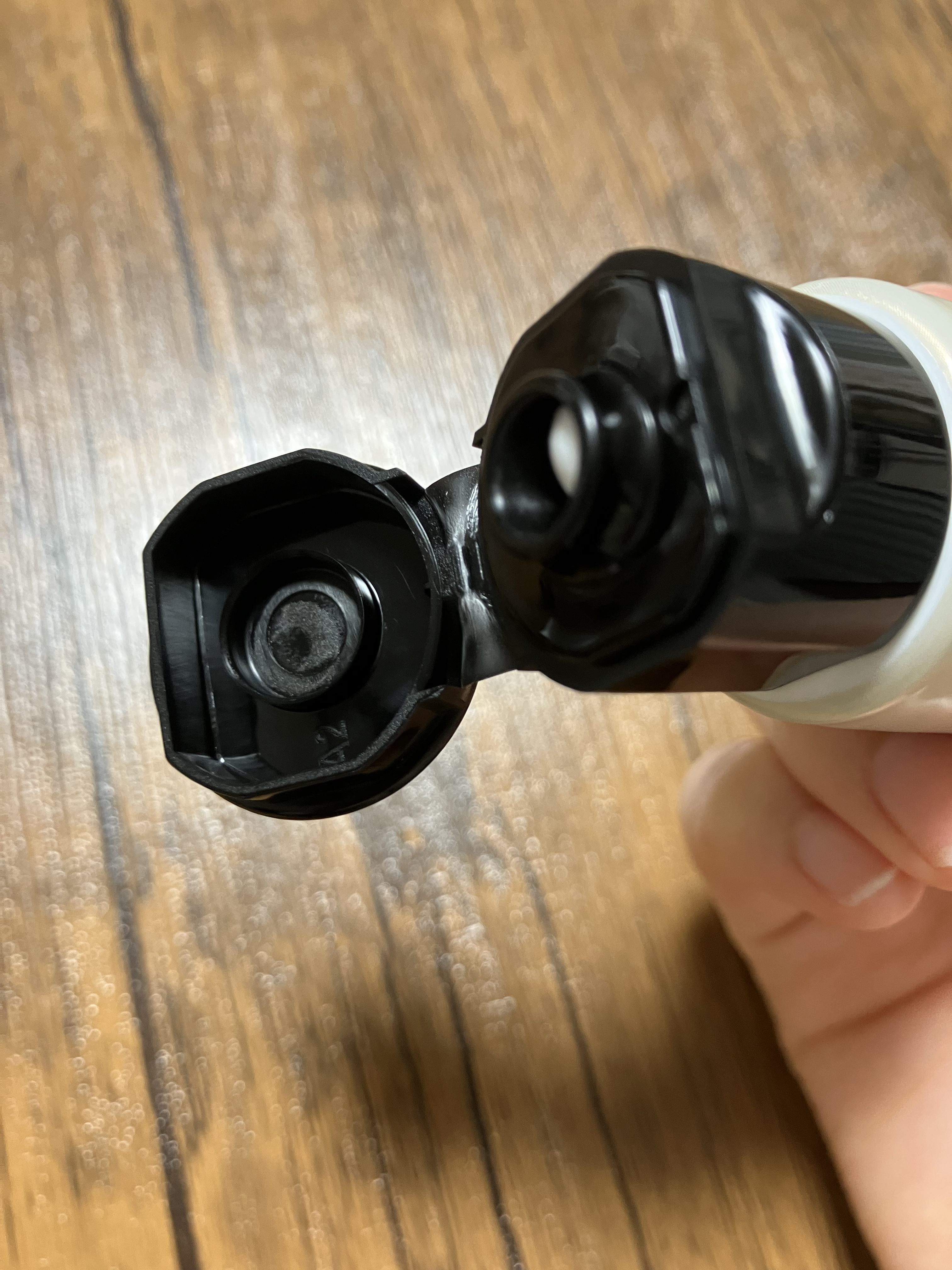 歯磨き堂 薬用ホワイトニングペースト プレミアム 60g/歯磨き堂/歯磨き粉を使ったクチコミ（2枚目）