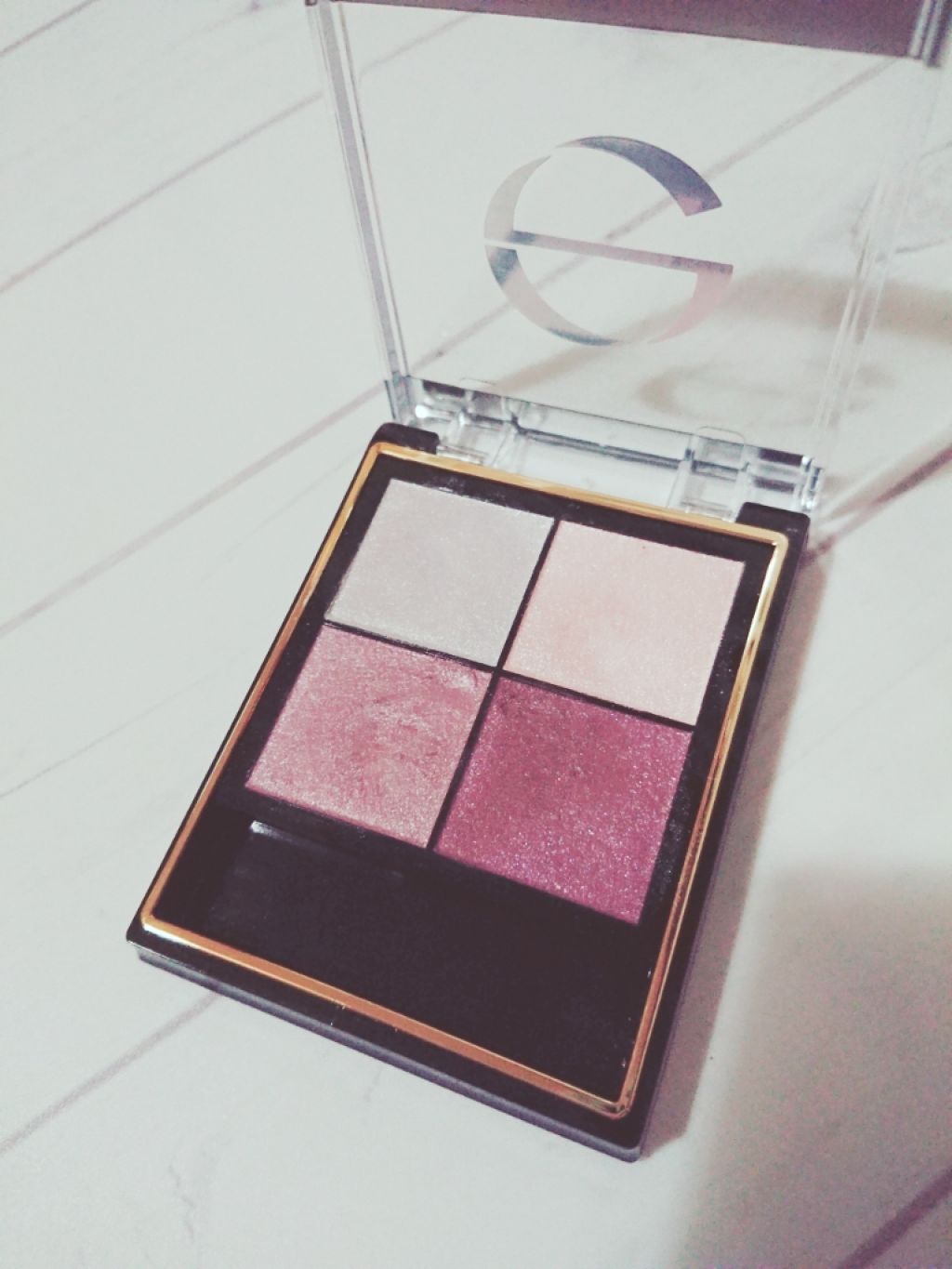 リアルクローズシャドウ/excel/アイシャドウパレットを使ったクチコミ(2枚目)