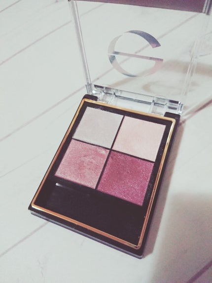 リアルクローズシャドウ/excel/アイシャドウパレットを使ったクチコミ(2枚目)