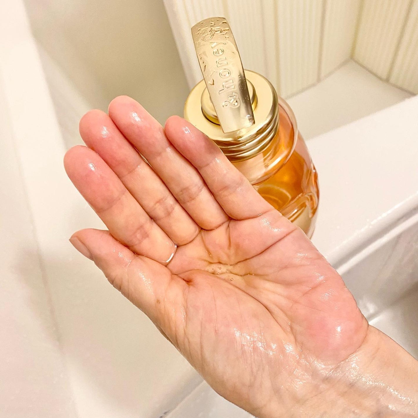 メルティモイスト ジェルボディウォッシュ/&honey/ボディソープを使ったクチコミ(3枚目)