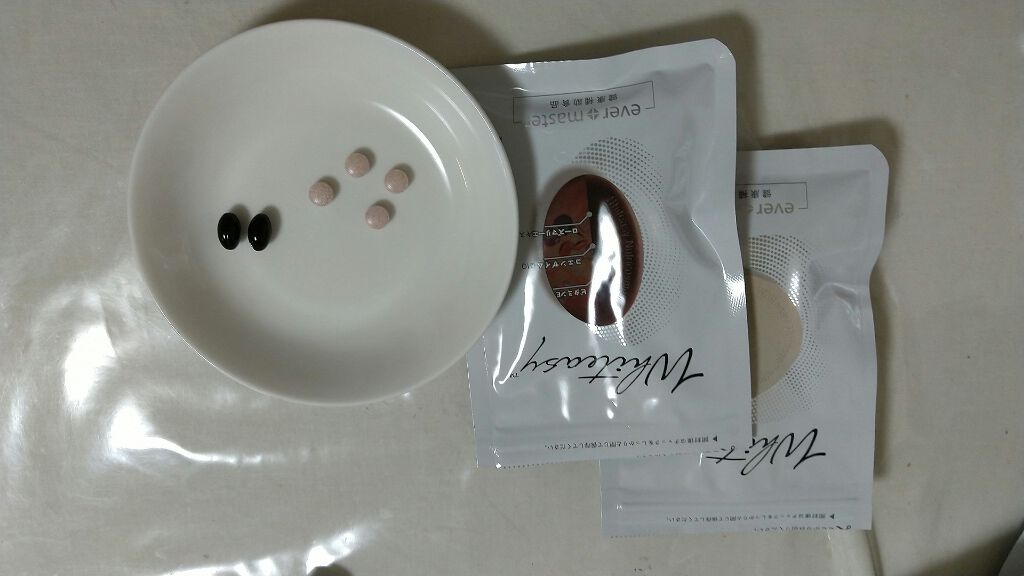 Whiteasy L-シスチン・ビタミンE含有加工食品/合一製薬/美容サプリメントを使ったクチコミ（1枚目）