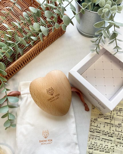 プレミアム FOX カッサ ウッド ミニハート ヘアブラシ/SNOW FOX SKINCARE/ヘアブラシを使ったクチコミ(1枚目)