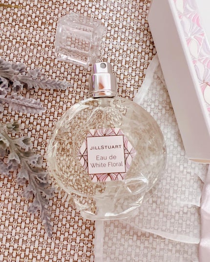 ジルスチュアート オード ホワイトフローラル/JILL STUART/香水(レディース)を使ったクチコミ(2枚目)