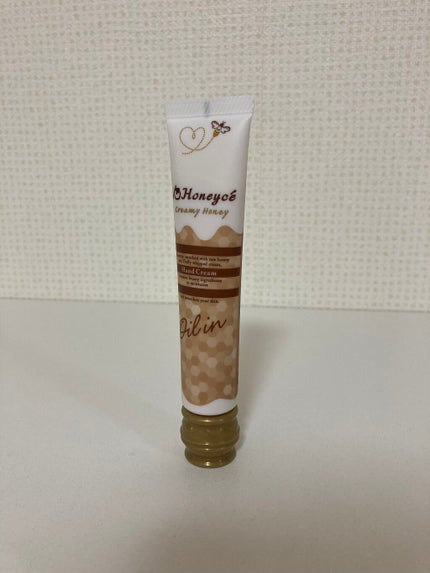 うるうるオイルイン ハンドクリーム/ハニーチェ/ハンドクリームを使ったクチコミ(1枚目)
