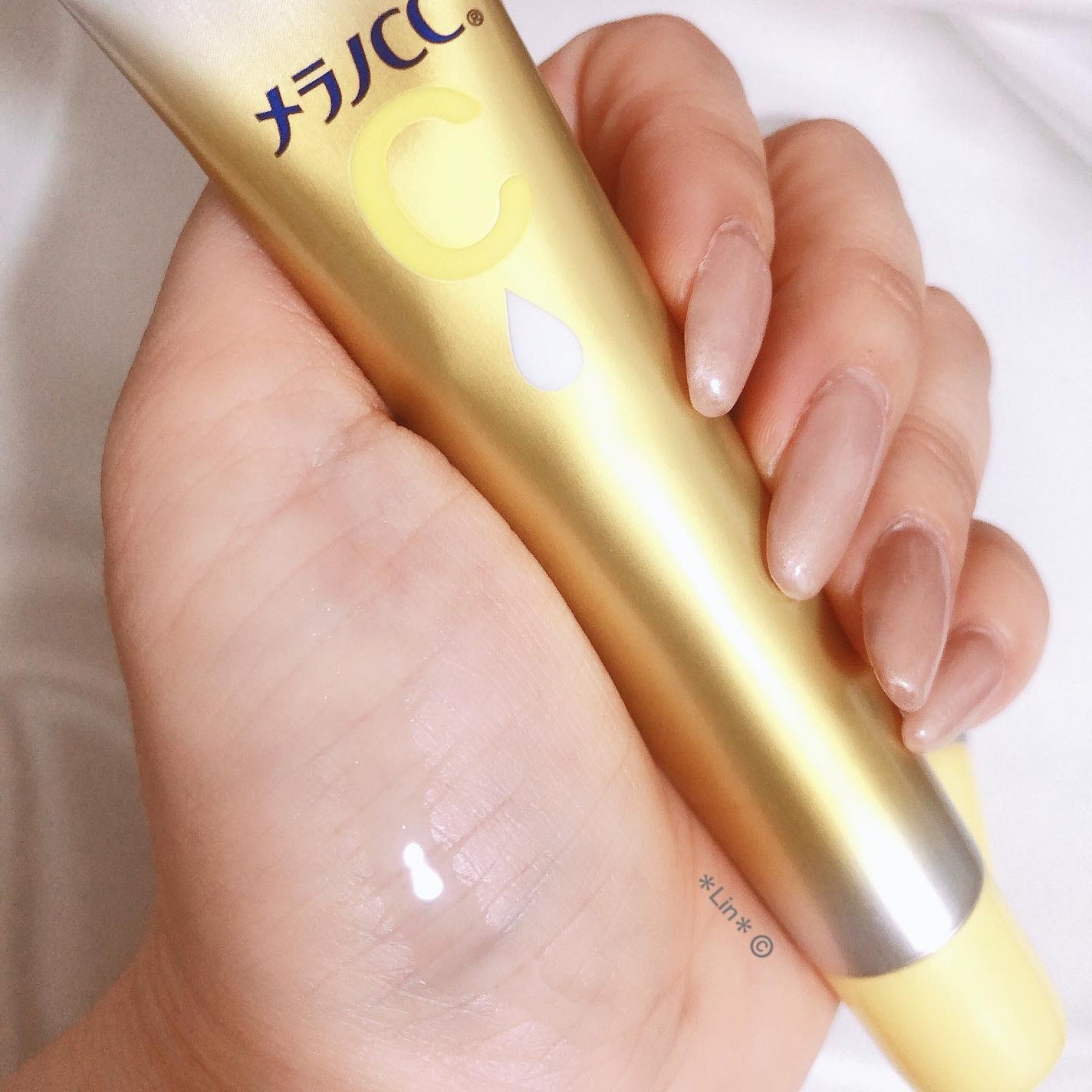 薬用しみ集中対策 プレミアム美容液/メラノCC/美容液を使ったクチコミ(3枚目)