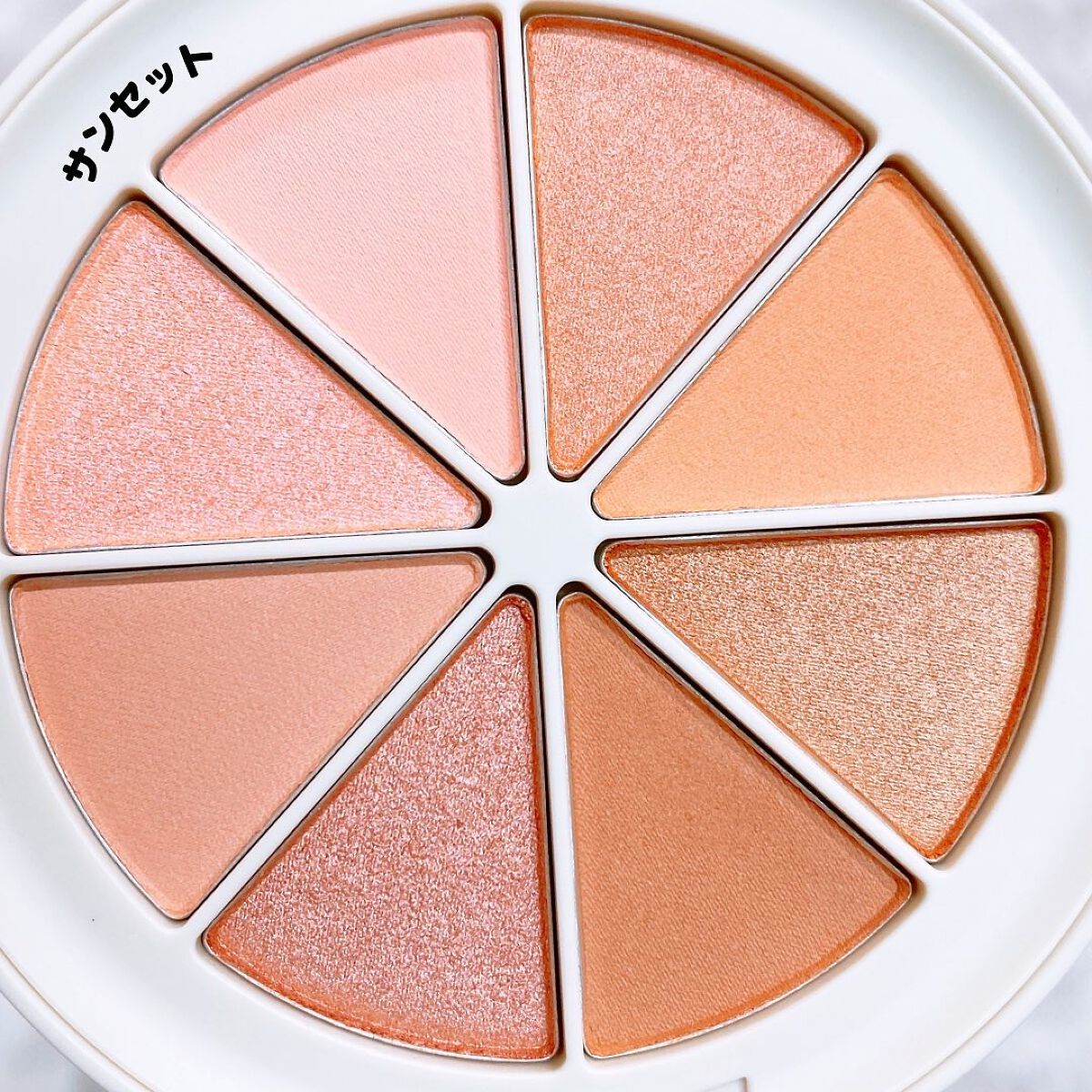 ミドルトーンアイシャドウコレクターパレット/Laka/アイシャドウパレットを使ったクチコミ(4枚目)