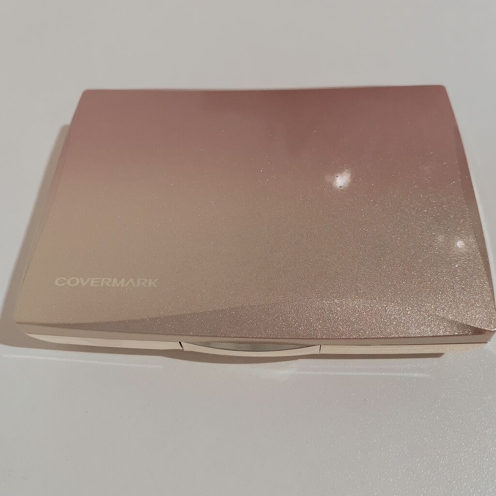 シルキー フィット/COVERMARK/パウダーファンデーションを使ったクチコミ（1枚目）