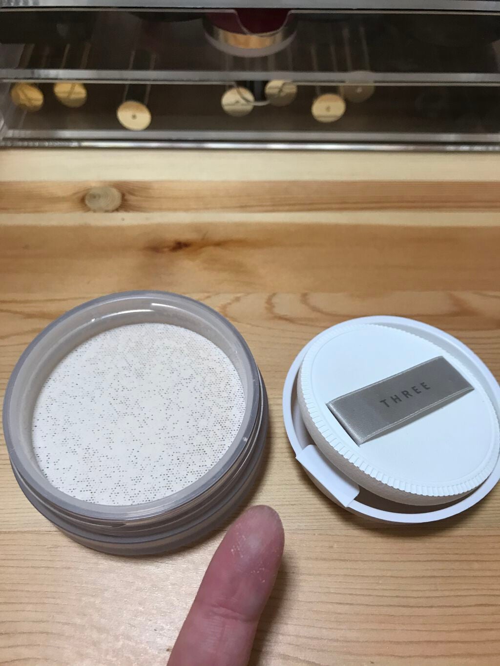 アドバンスドエシリアルスムースオペレーター ルースパウダー/THREE/ルースパウダーを使ったクチコミ(3枚目)