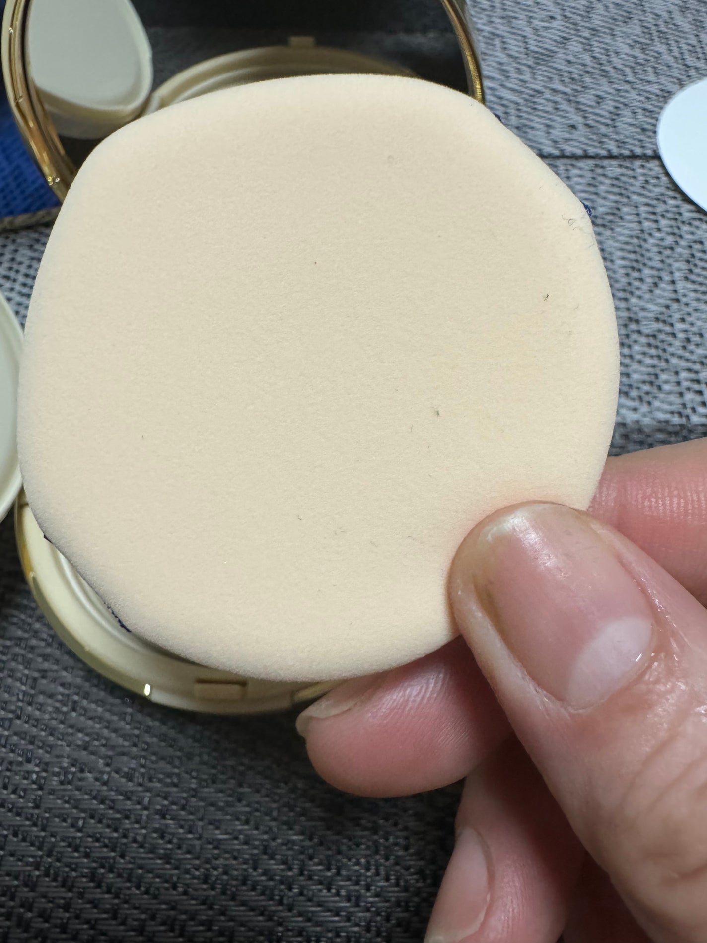 ルミナスフィット クッションファンデーション /ODELIA/クッションファンデーションを使ったクチコミ(4枚目)
