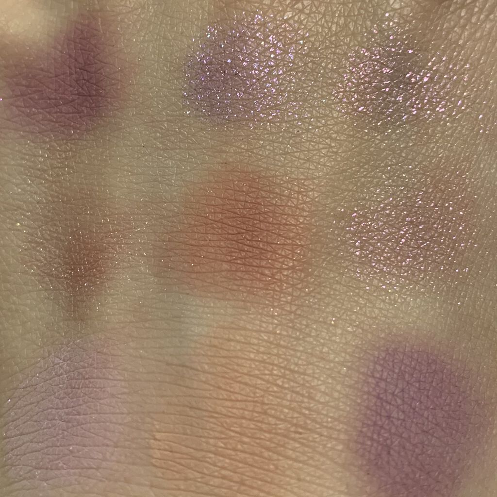 Huda Beauty PASTEL OBSESSIONS EYESHADOW PALETTEのクチコミ「白みピンクと薄紫が可愛すぎるlilac obsession palette💜
マットとラ.....」（2枚目）