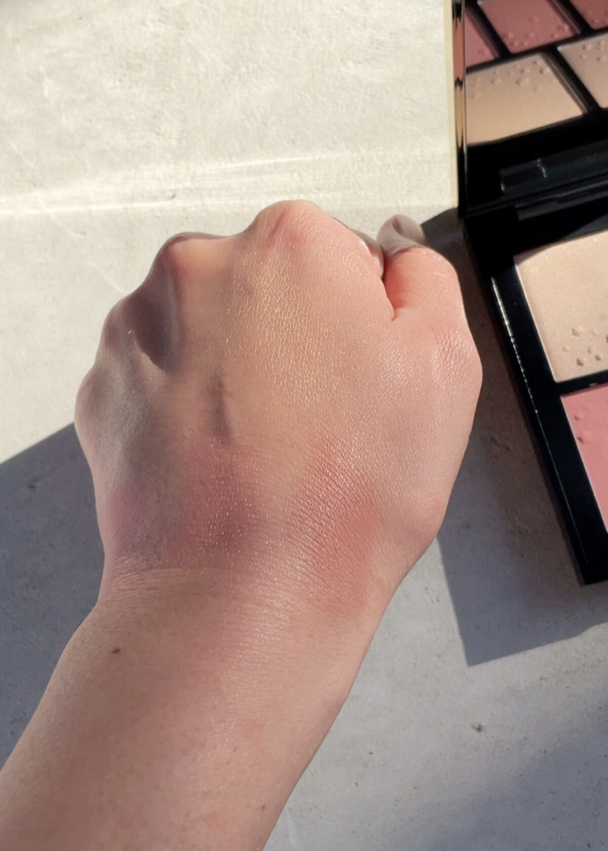 ファースト ボール チーク パレット/ローラ メルシエ/パウダーチークを使ったクチコミ（3枚目）