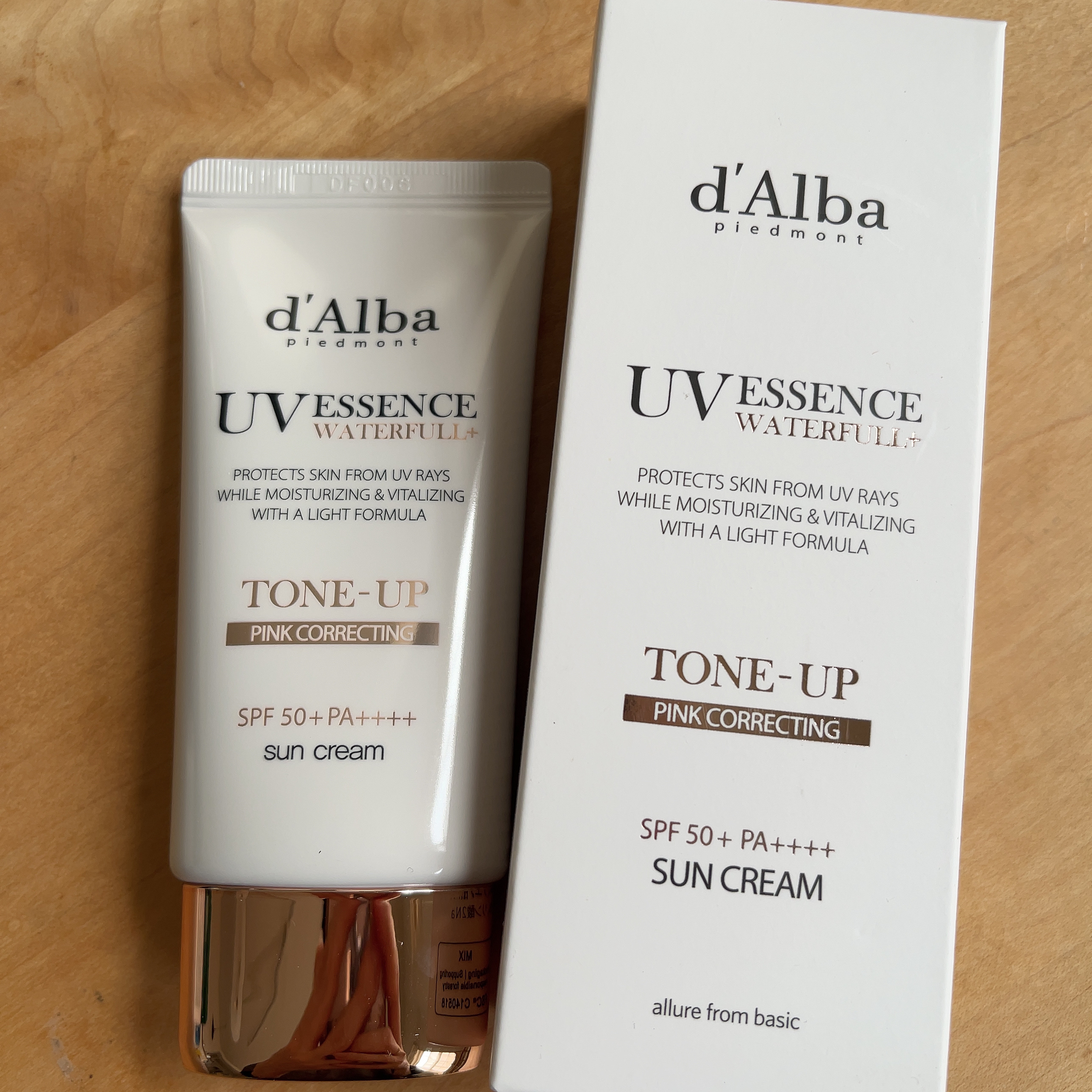 ウォータフルトーンアップサンクリーム/ダルバ/日焼け止めクリームを使ったクチコミ（2枚目）