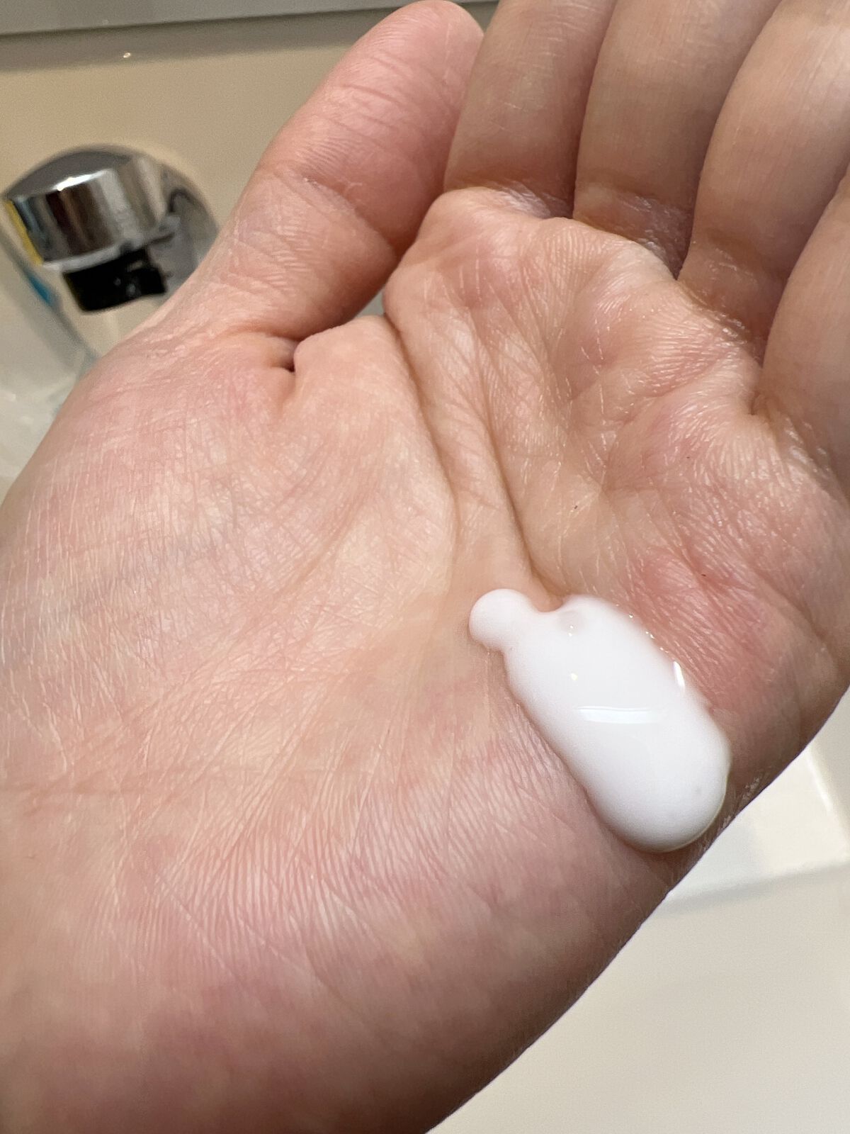 イドラクラリティ　薬用 トリートメント エッセンス ウォーター/DECORTÉ/化粧水を使ったクチコミ（2枚目）