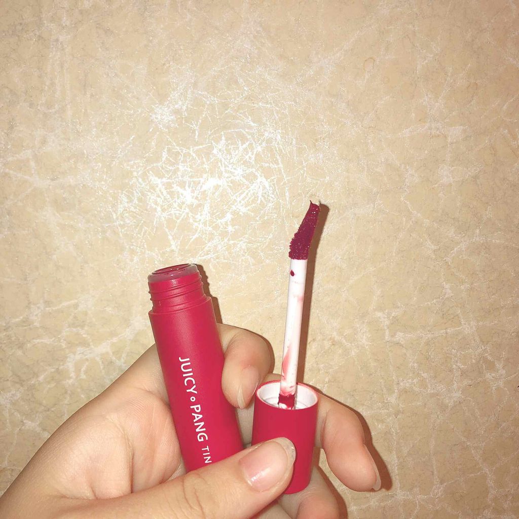 ラスティンググロスリップ/CEZANNE/口紅を使ったクチコミ（3枚目）