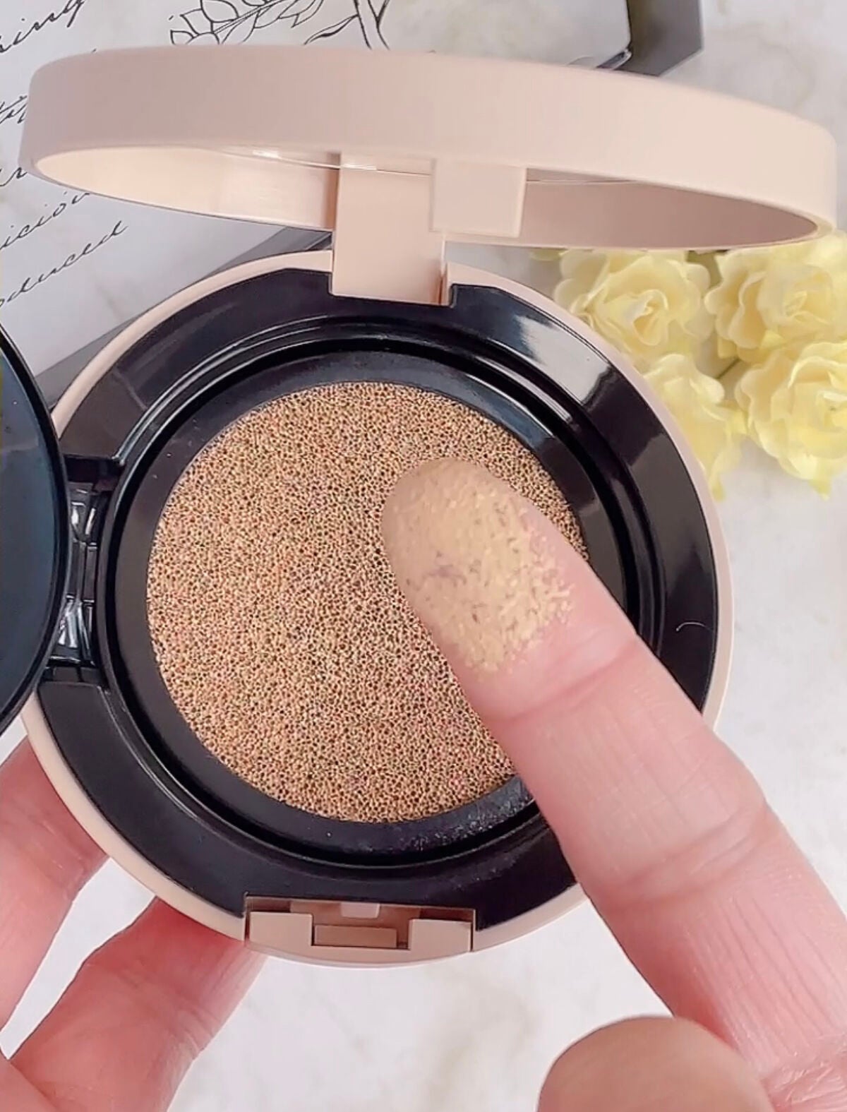 クッションファンデーション/CEZANNE/クッションファンデーションを使ったクチコミ(4枚目)