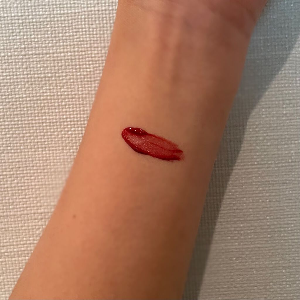 ジューシーラスティングティント/rom&nd/リップティントを使ったクチコミ（2枚目）