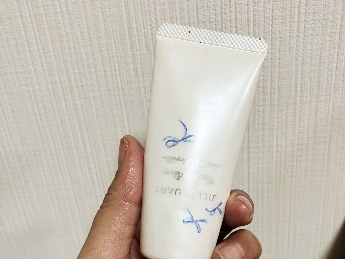 クリスタルブルーム サムシングピュアブルー パフュームド ハンド エッセンス/JILL STUART/ハンドクリームを使ったクチコミ（1枚目）