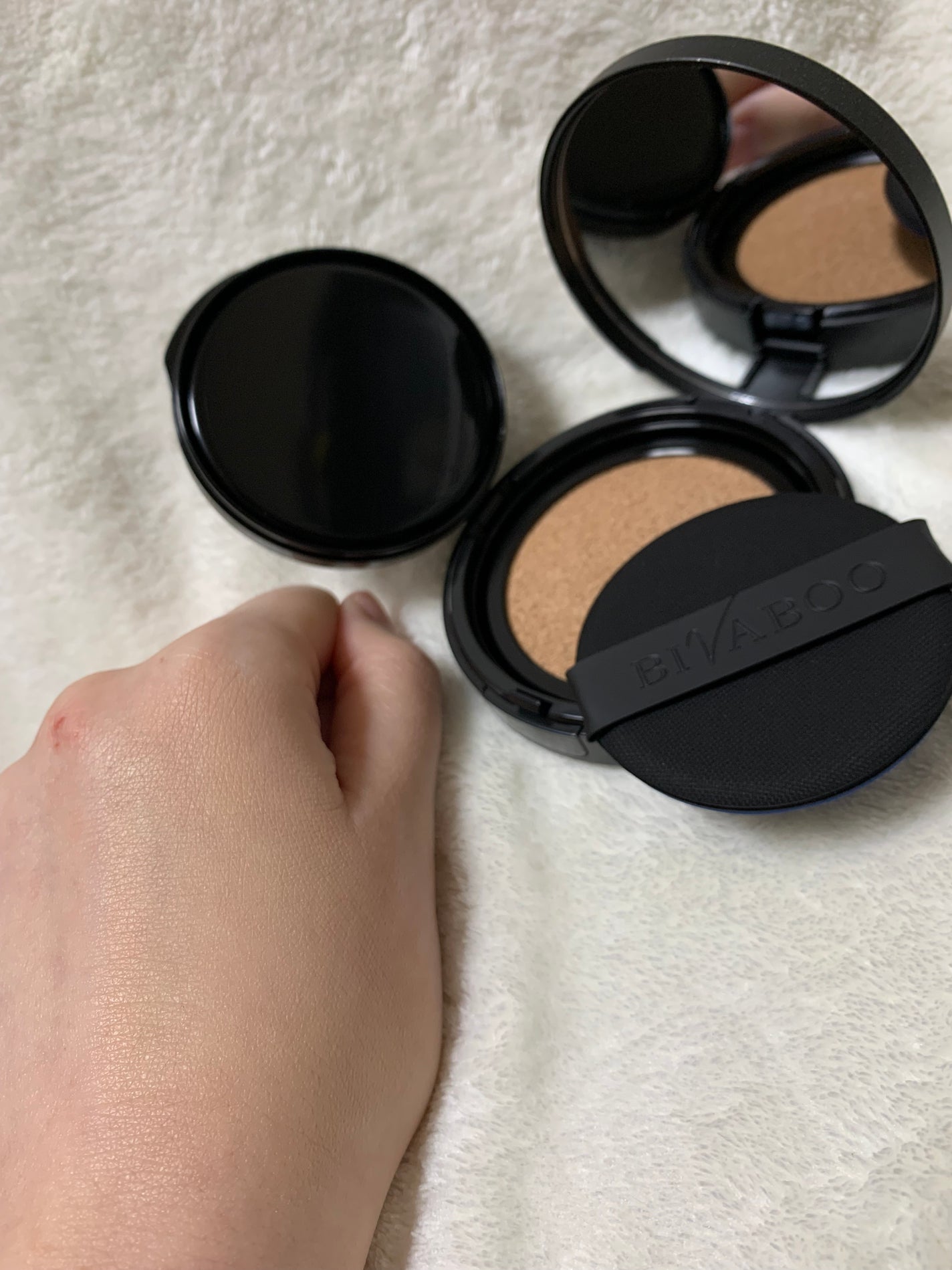 ベルベットジュエルクッション/BIVABOO/クッションファンデーションを使ったクチコミ(3枚目)