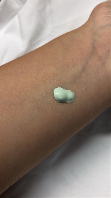 赤み補正コンシーラー/CEZANNE/クリームコンシーラーを使ったクチコミ(2枚目)