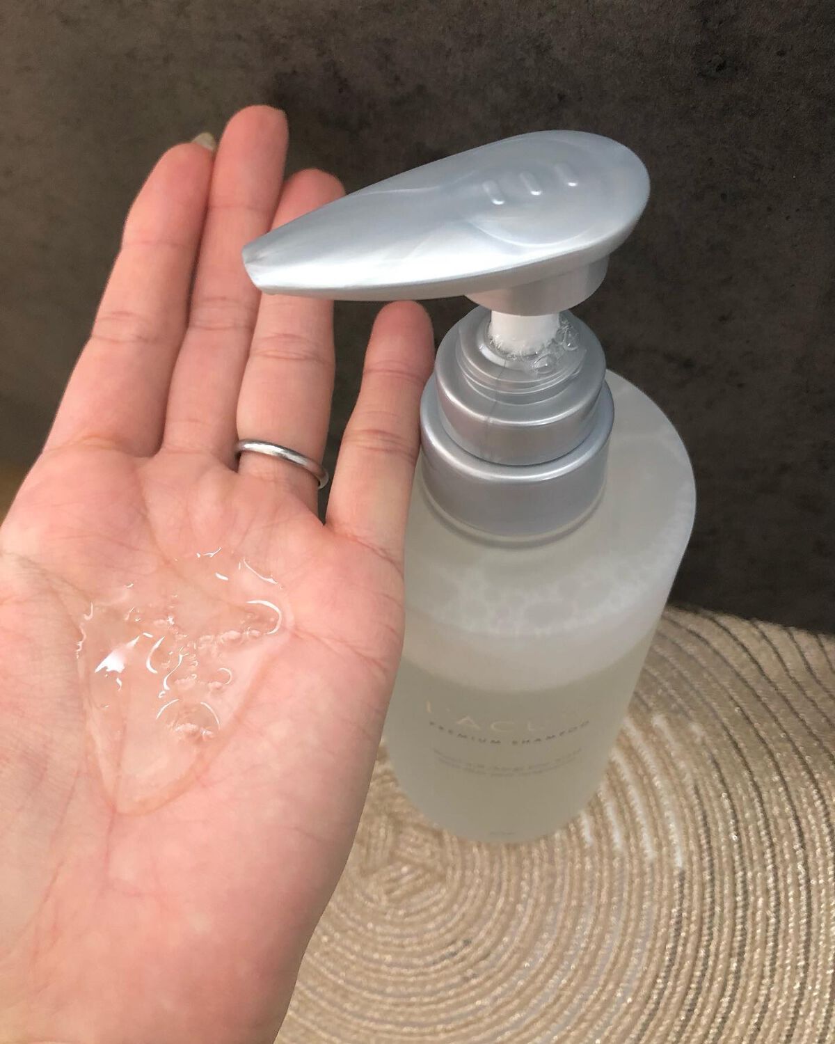 プレミアムシャンプー／プレミアムトリートメント トリートメント/L'ACURE/市販シャンプーを使ったクチコミ（2枚目）