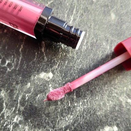 クラッシュド リキッド リップ/BOBBI BROWN/口紅を使ったクチコミ(2枚目)