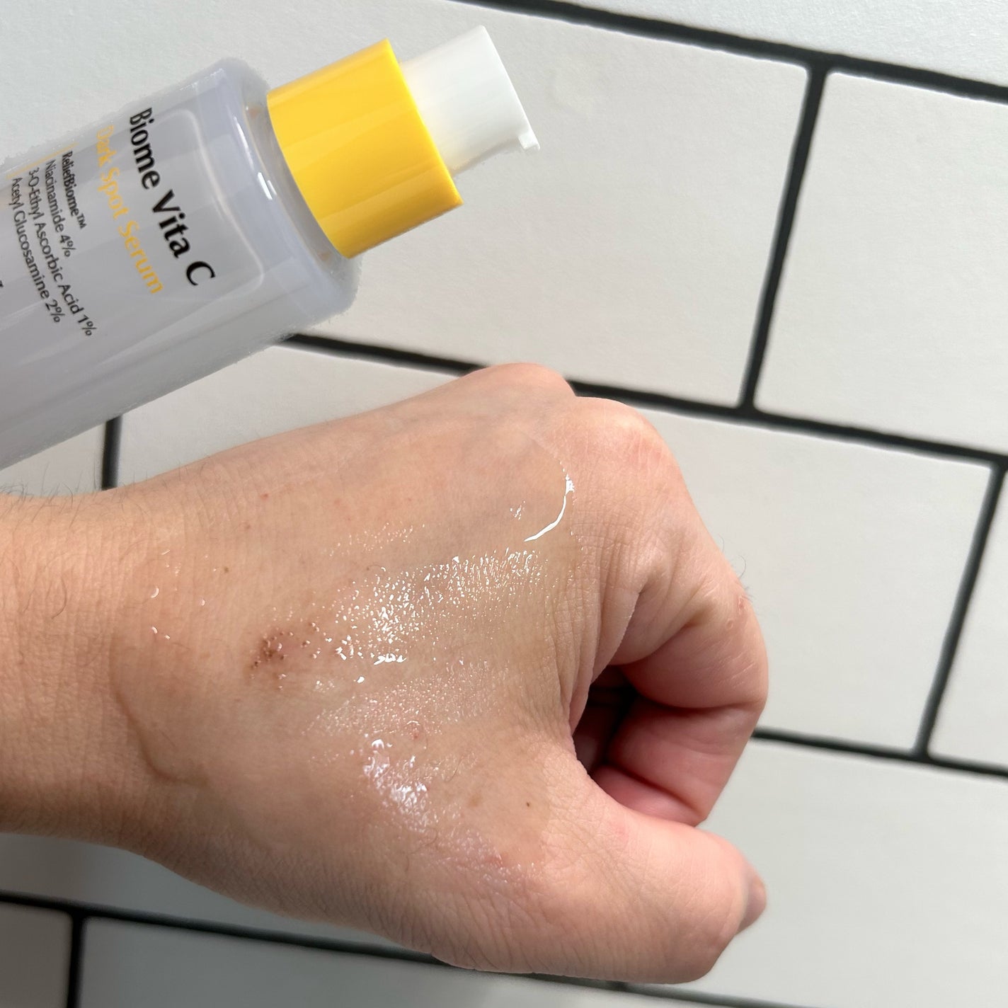 バイオームビタCダークスポットセラム/UIQ/美容液を使ったクチコミ(4枚目)